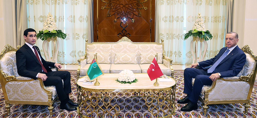Cumhurbaşkanı Erdoğan, Türkmenistan Devlet Başkanı Berdimuhamedov ile görüştü